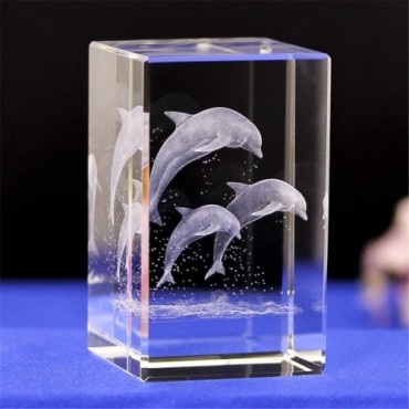 3D Kristal Yunus Figürü 